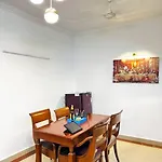 Sassy By Ikhomes 2Bhk Apartment New Delhi